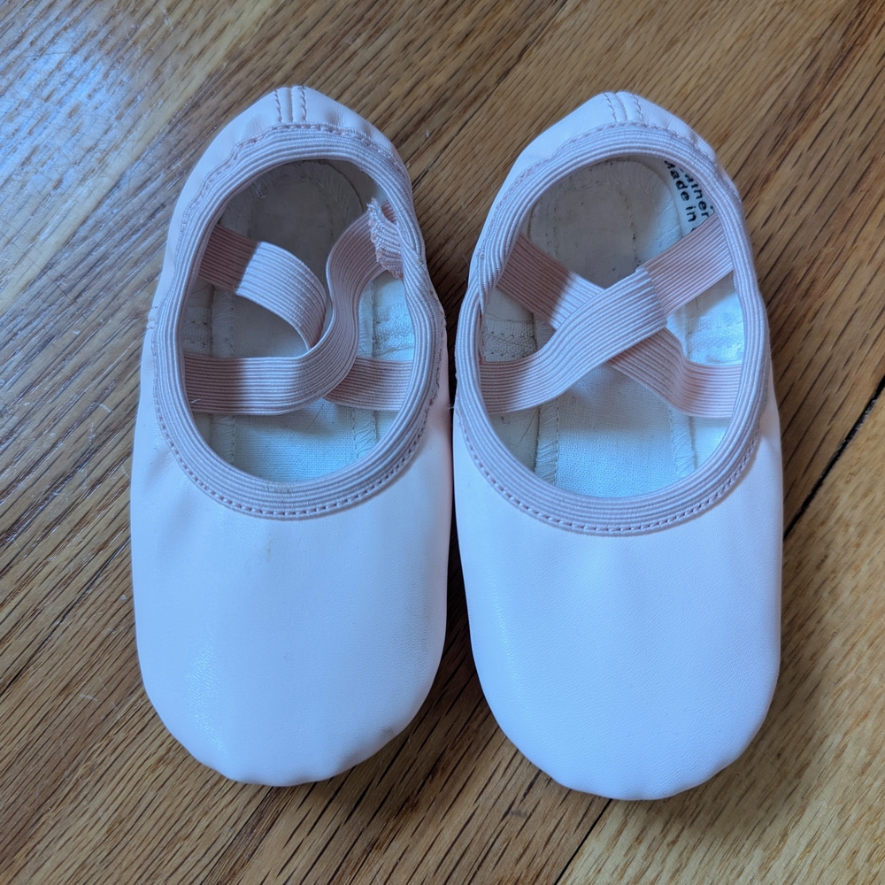 Kids Ballet Shoes in Pink